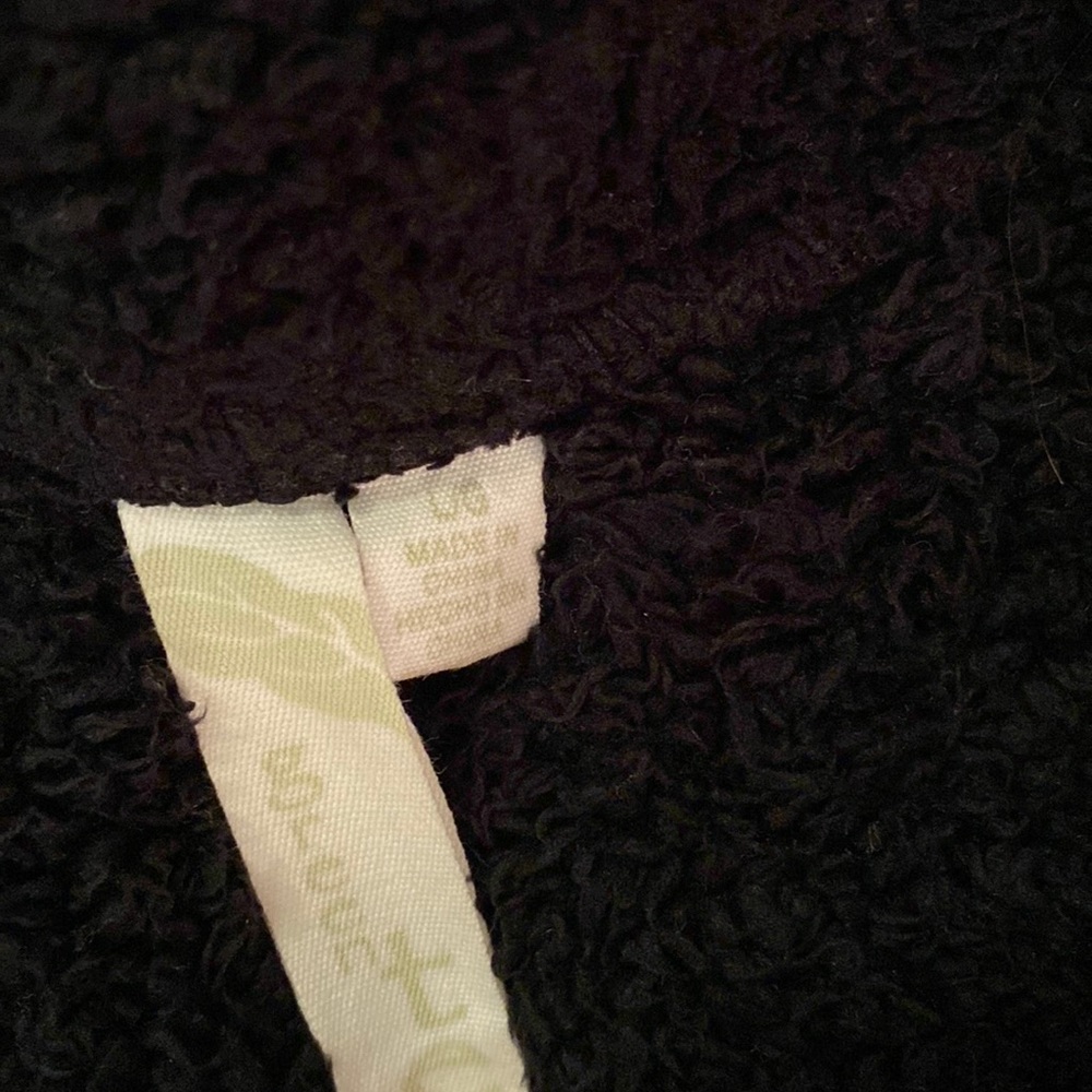 Woman’s Greentea Jacket - image 2